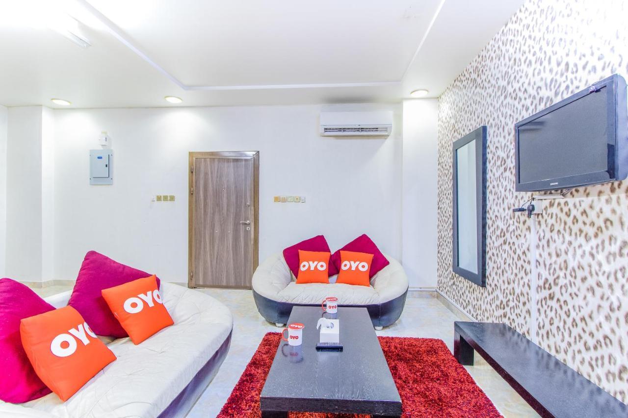 Oyo 109 Al Thabit Modern Hotel Apartment Ḩayl Āl ‘Umayr Екстериор снимка