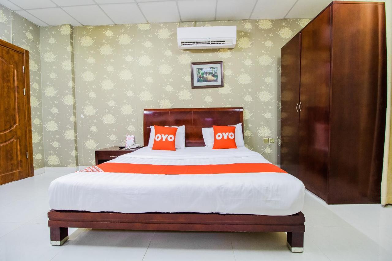 Oyo 109 Al Thabit Modern Hotel Apartment Ḩayl Āl ‘Umayr Екстериор снимка