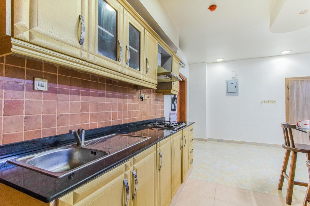 Oyo 109 Al Thabit Modern Hotel Apartment Ḩayl Āl ‘Umayr Екстериор снимка